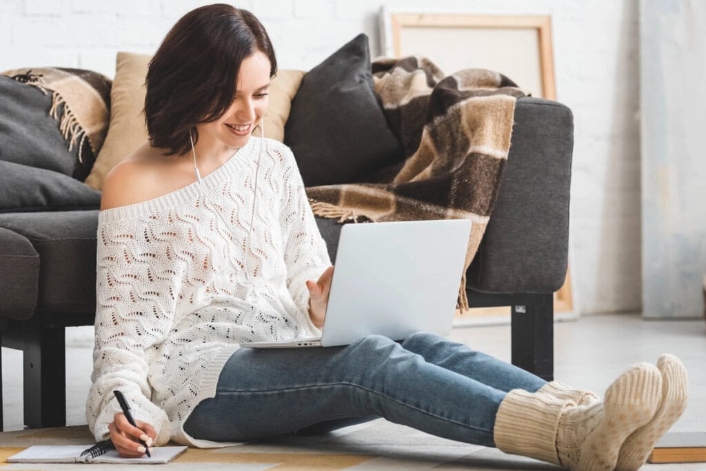 What Online Freelancing Jobs for Beginners Pay the Most?